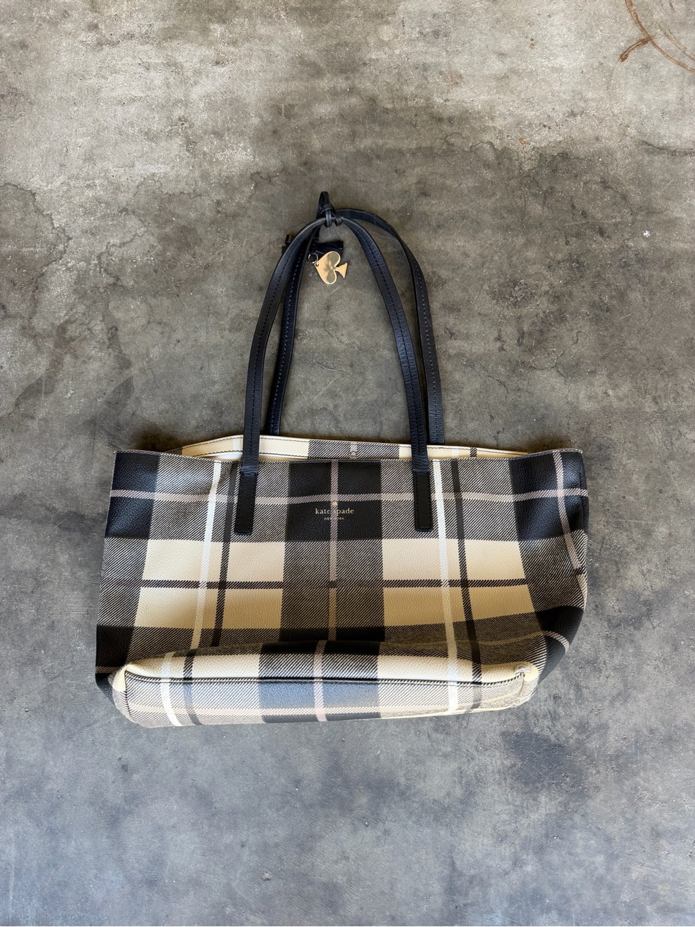 Kate Spade Black & White Plaid  Double Handled Tote Bag Polyvinyl W/Leather Trim